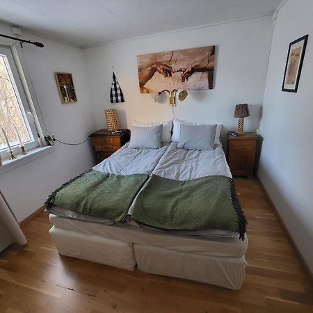Tanten i Tumbo Hus på landet med utsikt Kvicksund Eksteriør bilde